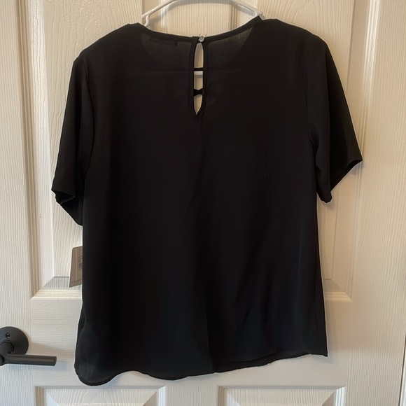 Lace up top - Picture 4 of 5